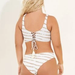 Swim Maaji Ocean Waves Guinea Sporty Bralette Bikini Top