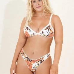 Maaji White Windflower Hyacinth Fixed Triangle Bikini Top Swim