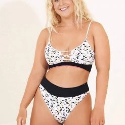 Swim Maaji White Orchid Rubi Sporty Bralette Bikini Top