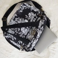 Accessories Maaji Black Tulip Cairo Laptop Case